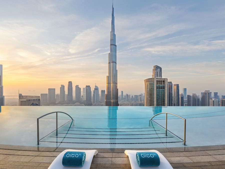 2 outdoor pools, pool umbrellas, sun loungers