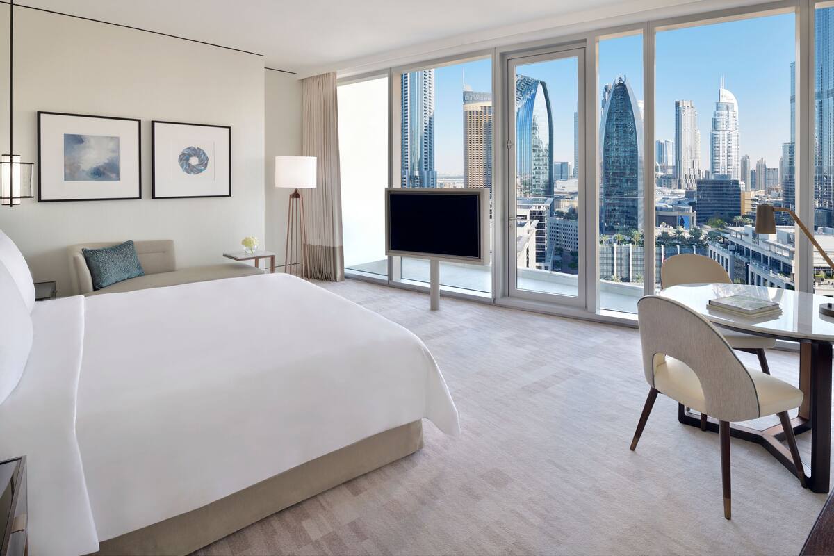 Minibar, in-room safe, desk, blackout curtains
