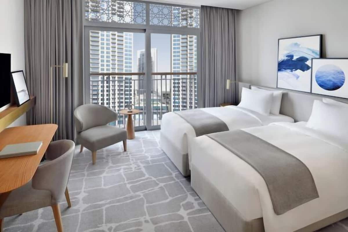 1 bedroom, premium bedding, minibar, in-room safe