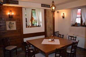 Restaurant - Mamin Kolio (Bansko)