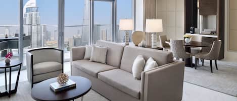 1 bedroom, in-room safe, desk, blackout curtains
