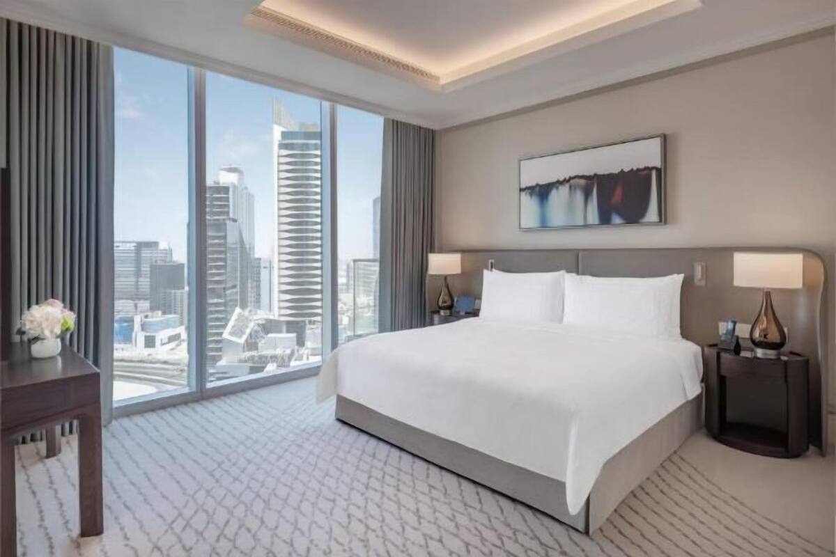 In-room safe, desk, blackout drapes, soundproofing