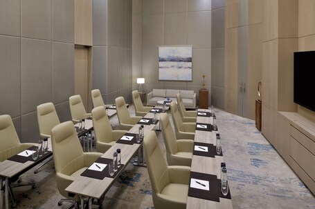 Address Dubai Mall - Image 17