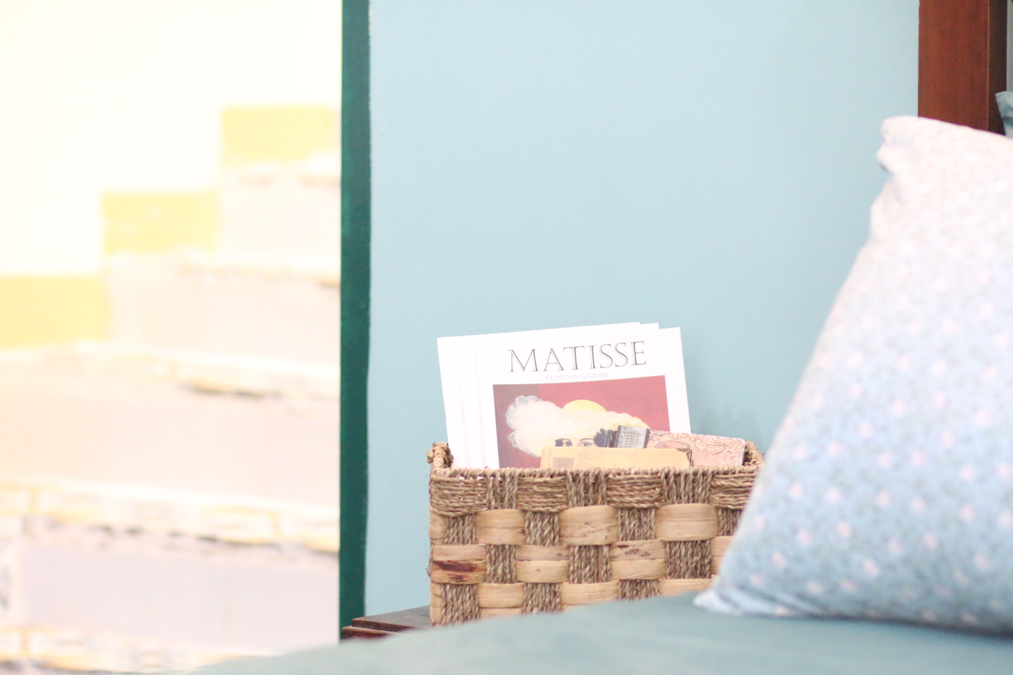 1 camera, ferro/asse da stiro