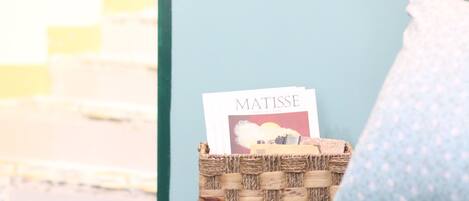 1 bedroom, iron/ironing board