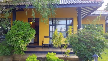 Deluxe Cabana | Terrace/patio