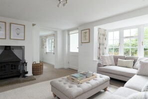 Televisión de pantalla plana, reproductor de DVD