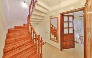 Interior - Villa Caretta - Private pool, sea view, roof terrace, free wifi, central Kalkan (Kalkan)