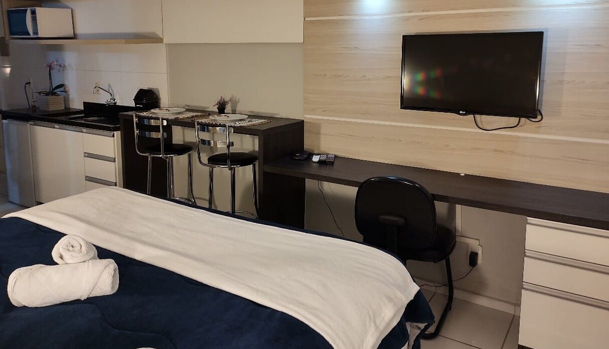 in-room business centre