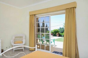 3 soverom, strykejern/-brett, wi-fi (inkludert) og sengetøy