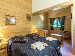 4 chambres, Wi-Fi gratuit, draps fournis