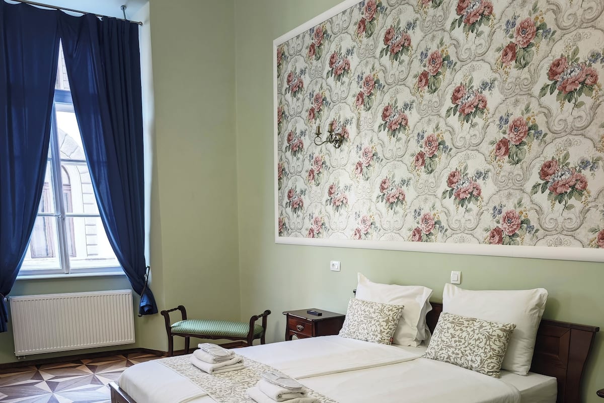 Iron/ironing board (on request), free WiFi, bed sheets