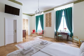 Exclusive suite | 2 Schlafzimmer, schallisolierte Zimmer, Bügeleisen/Bügelbrett