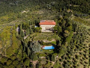Aerial view - Villa Donnini (Reggello)