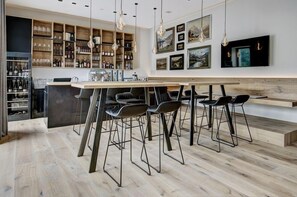 Bar (on property) - Seehotel Bellevue (Zell am See)