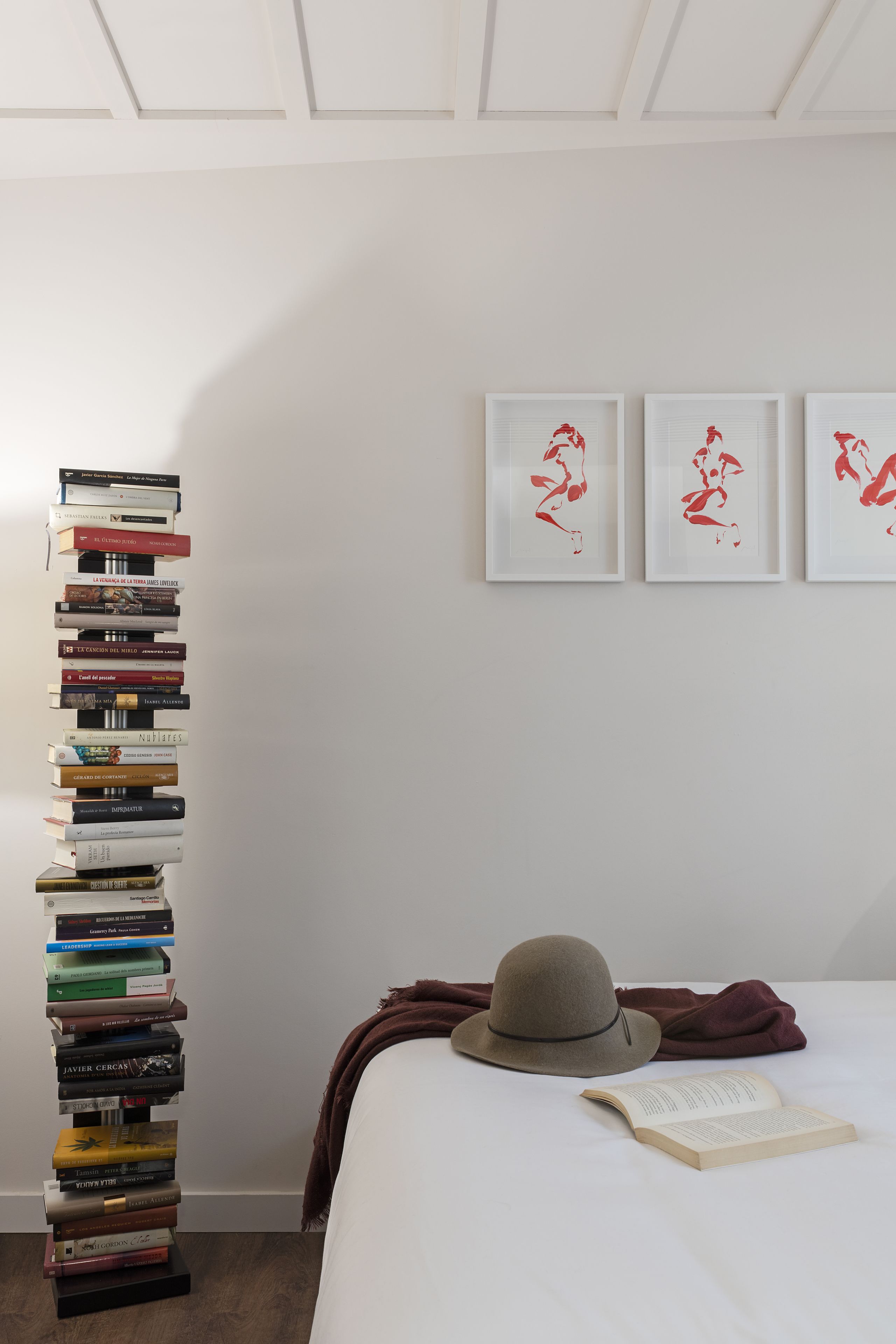 egyptian cotton sheets, premium bedding, free minibar items