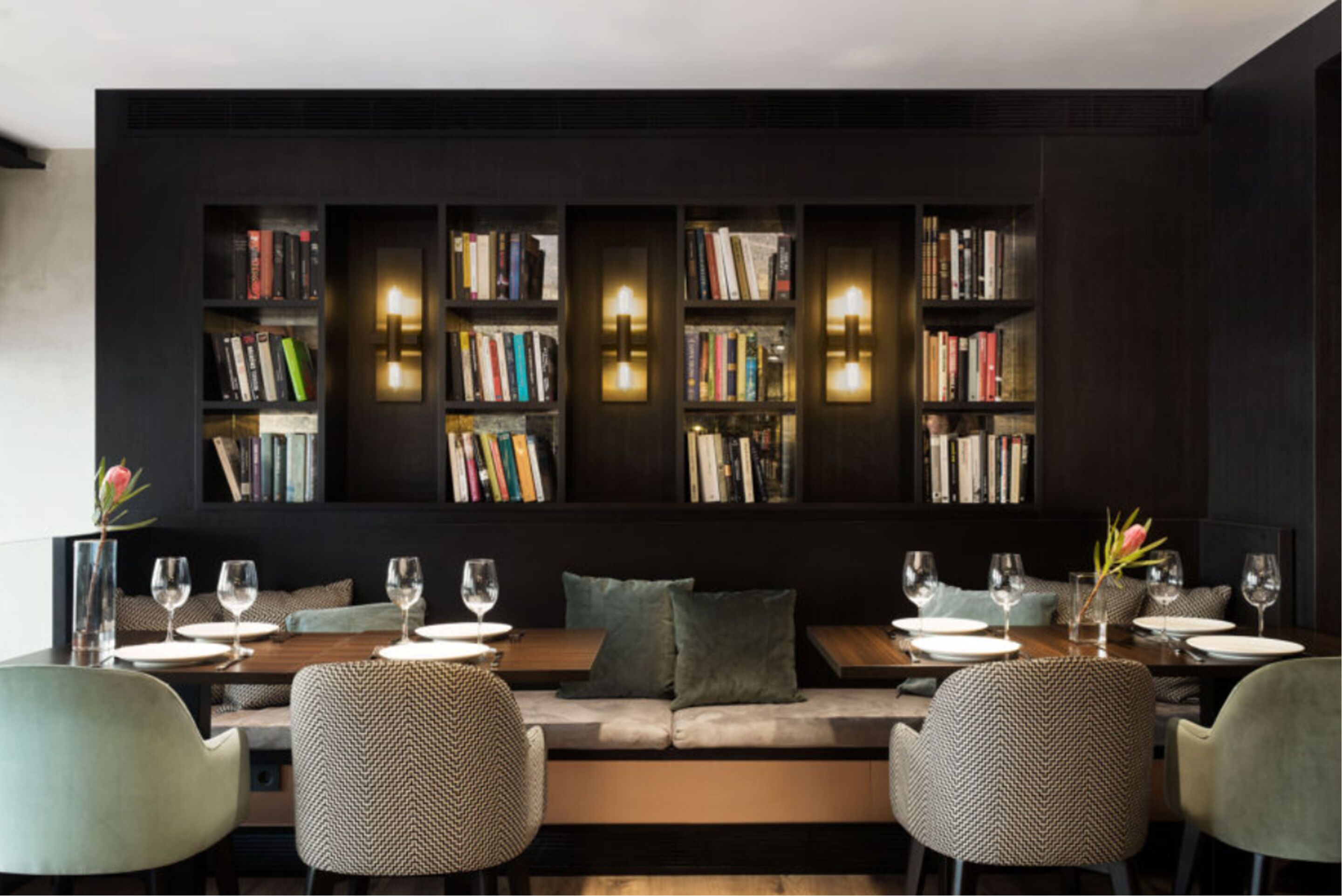 daily cooked-to-order breakfast (eur 18 per person)