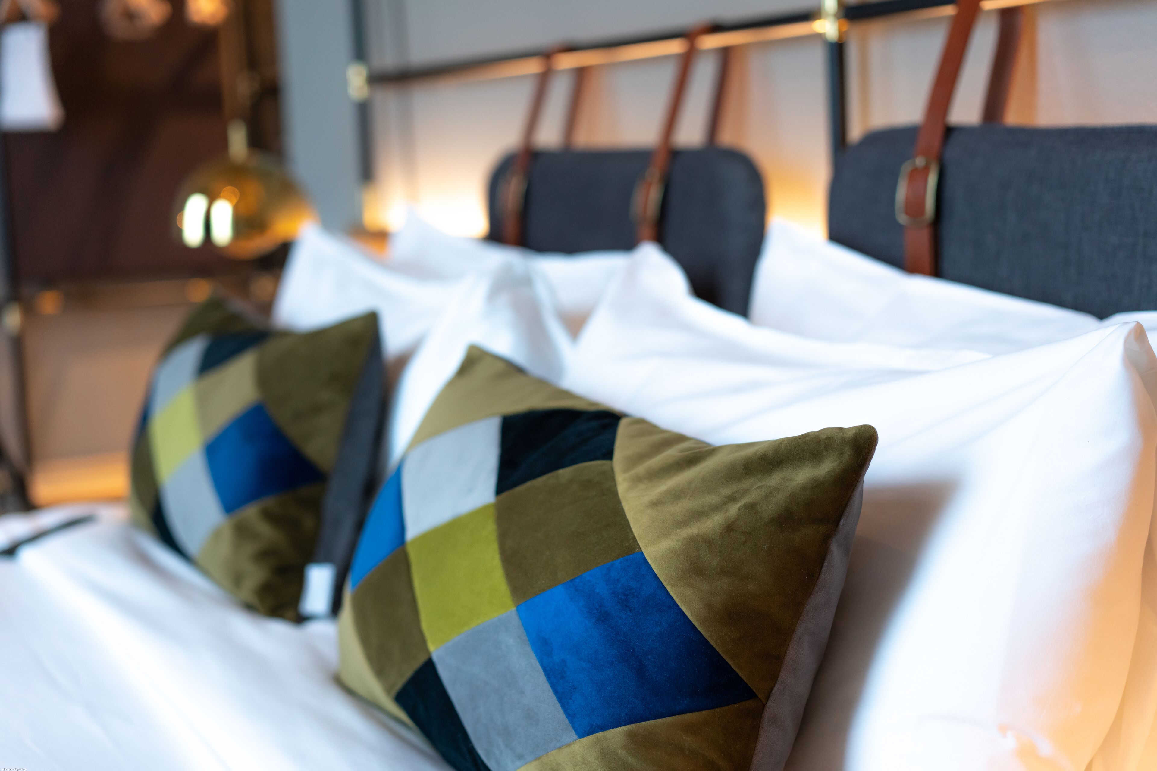 1 bedroom, in-room safe, desk, blackout curtains