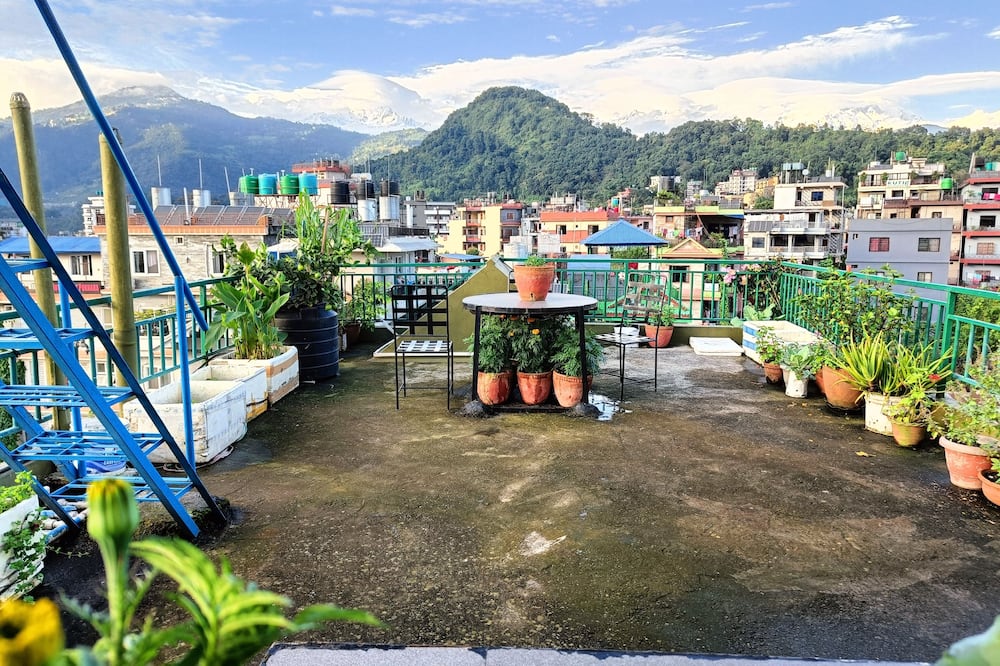 R&R Guest House