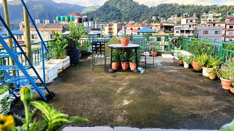 R&R Guest House