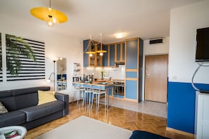 Studio Apartment | Private kitchen