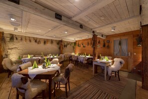 Regional cuisine - Landgasthof Rössle - Beim Kräuterwirt (Stiefenhofen)