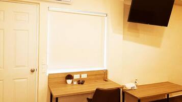 1 bedroom, laptop workspace, free WiFi, bed sheets