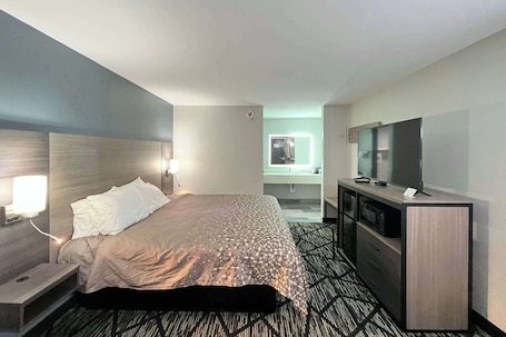 Premium bedding, desk, soundproofing, iron/ironing board