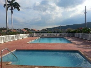 Piscine extérieure