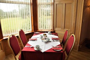 Dining - Westerlea Hotel (Nairn)