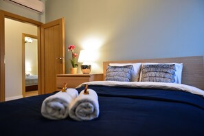 3 habitaciones, tabla de planchar con plancha y wifi gratis 