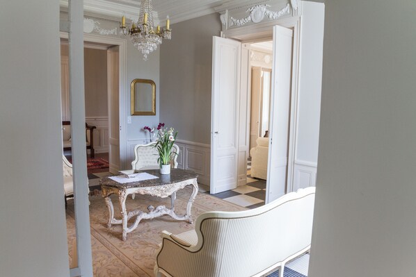 Căn hộ (Salles Réception OFFLINE) | Lounge