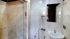 Unclassified image, 5 of 5, button - Ótimo Apartamento Um Quarto e Sala - Roxy 2 (Rio de Janeiro)
