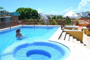 Pool - Kerpis Las Palmas (Playa del Carmen)