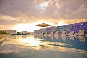 Outdoor pool, sun loungers