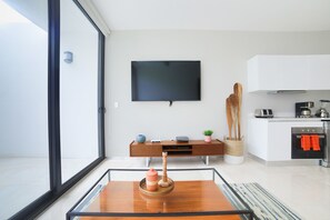 Apartment, 2 Schlafzimmer, Meerblick | Fernseher