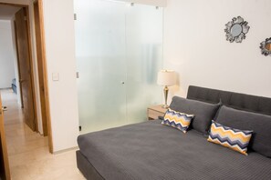 Apartment, 2 Bedrooms, Ocean View | 2 bedrooms, in-room safe, iron/ironing board, free WiFi - Menesse 32 - 204 (Playa del Carmen)