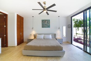 スタジオ | セーフティボックス (室内)、WiFi (無料)、ベッドシーツ