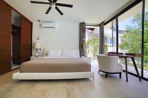 Apartment, 1 Schlafzimmer, Poolblick | 1 Schlafzimmer, kostenloses WLAN, Bettwäsche