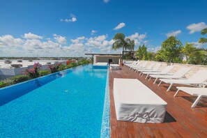 Alberca al aire libre 