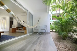 Balcony - IK Zama 09 (Tulum)