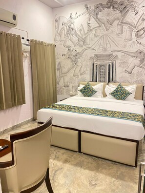 Standard Double Room | Soundproofing, free WiFi, bed sheets - Stamps by Eight Continents, Pushkar (Pushkar)