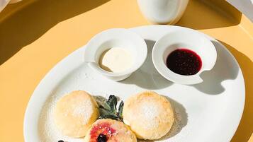 Sudah termasuk sarapan siap masak setiap hari