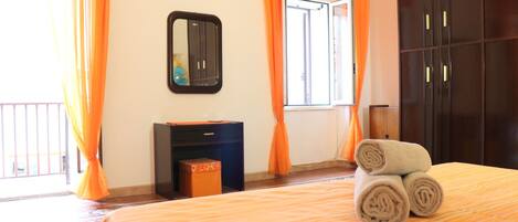 Apartment, 2 Schlafzimmer | 2 Schlafzimmer, Babybetten