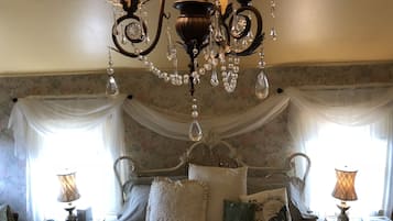 Summertime  | Individually decorated, individually furnished, blackout drapes