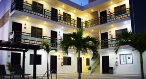 Front of property - Hotel Apartamentos Stone (Bacalar)