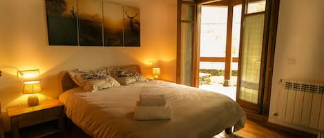 3 soverom, strykejern/-brett, wi-fi (inkludert) og sengetøy