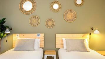 4 slaapkamers, een kluis op de kamer, een strijkplank/strijkijzer