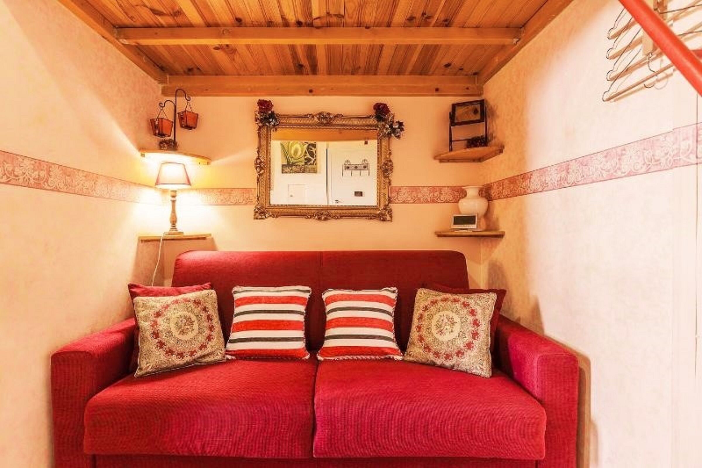 TV, DVD player, books