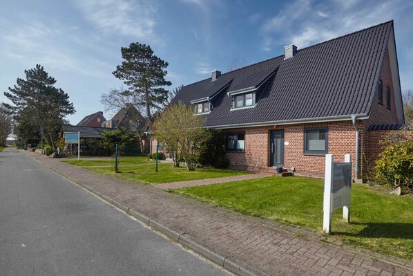 Immagine non classificata, 1 di 19, pulsante